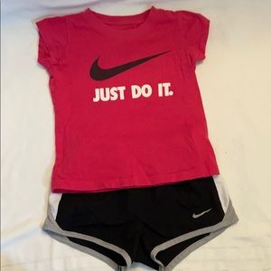 Toddler girls Nike outfit